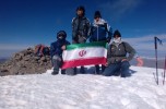 صعود ۶ نفر از کوهنوردان جیرفتی به قله ۳۹۰۱ متری نشانه ساردوئیه / تصاویر 