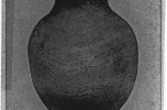 یک شیء مربوط به قرن چهارم قبل از میلاد که سایکس از پسربچه ای در باغباغوییه در مقابل شلوار کهنه‌ای خرید و اکنون در موزه بریتانیا نگهداری میشود / تصویر