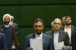 اشتغال فرزندان شهدا و ایثارگران در اولویت باشد اشتغال فرزندان شهدا و ایثارگران در اولویت باشد