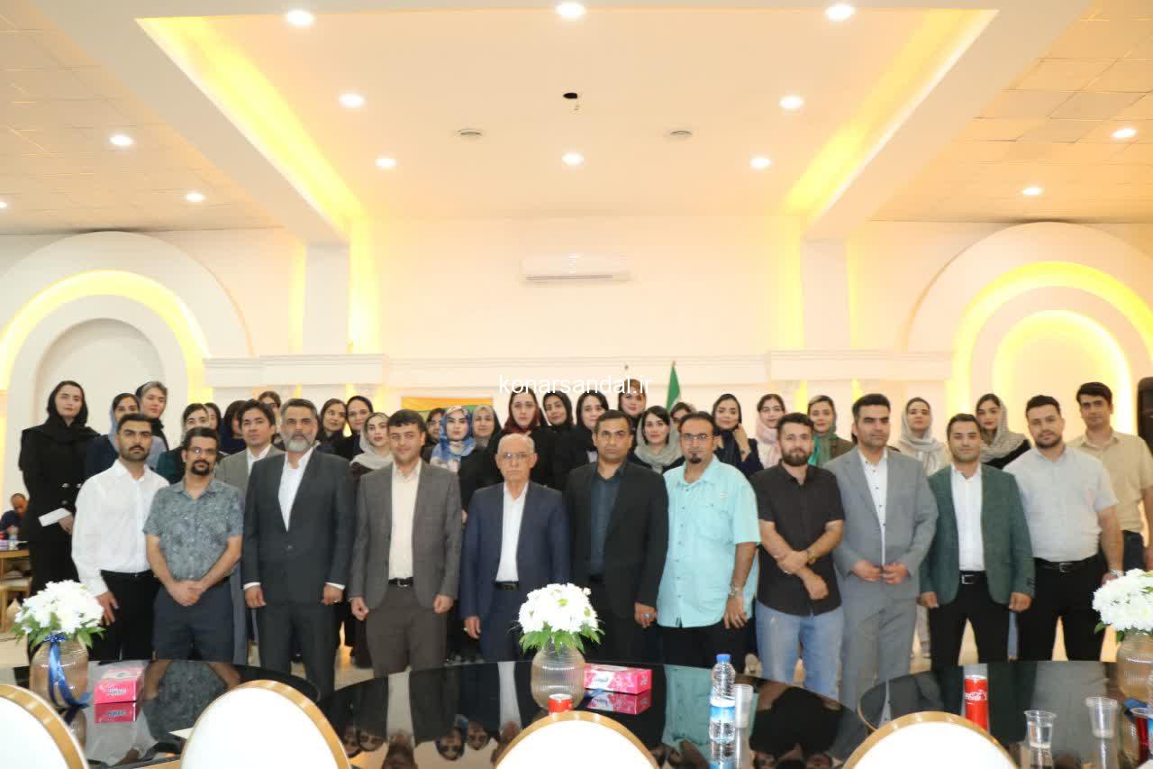 داروسازان جنوب کرمان؛ سنگربانان خاموش سلامت در روزهای دشوار کمبود و تنگنای اقتصادی/تصاویر